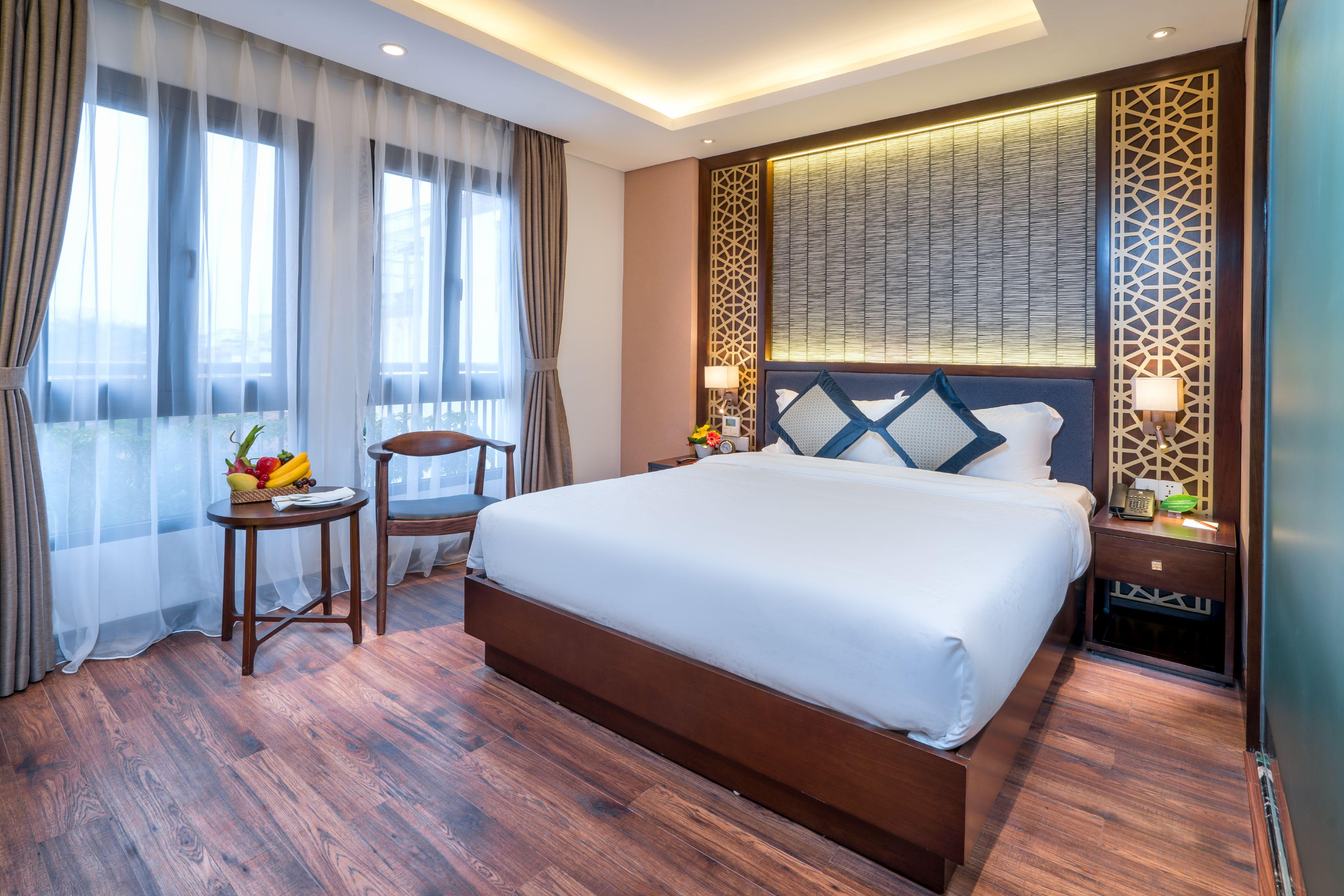 האנוי Conifer Grand Hotel מראה חיצוני תמונה