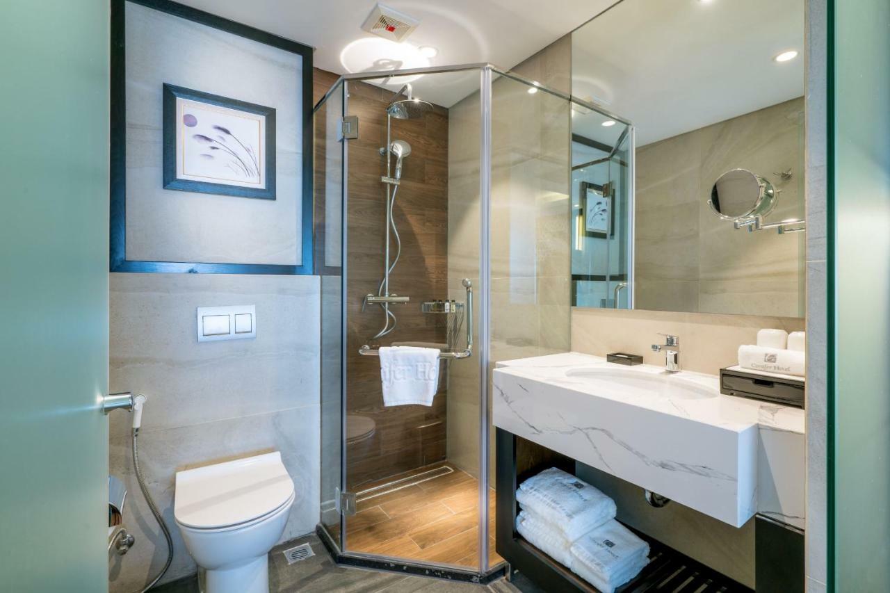 האנוי Conifer Grand Hotel מראה חיצוני תמונה